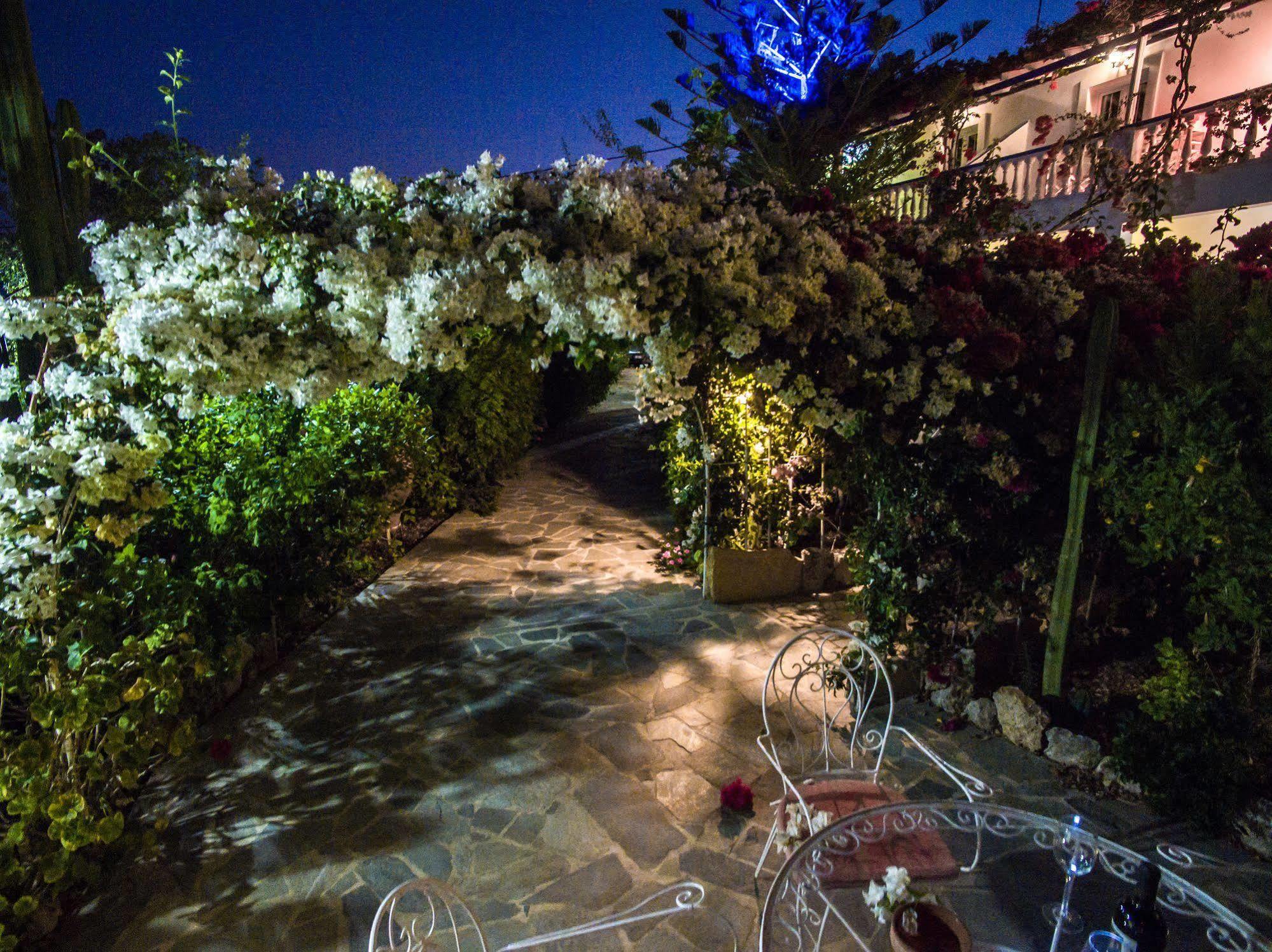 Angelika Alinda (Leros) Exterior foto